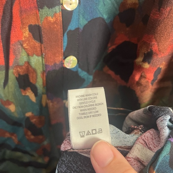 John Mark Woven Animal/Leaf Print Embroidered VNeck 3/4 Sleeve Button Front Midi - Picture 7 of 9